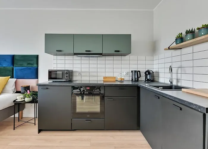 Walowa Shipyard Apartment *