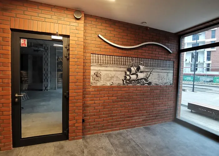 Wałowa Shipyard Apartament *