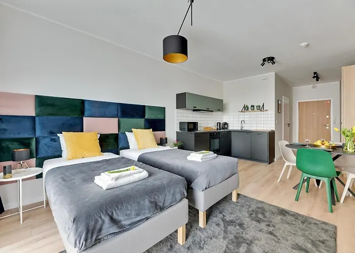 Walowa Shipyard Apartman