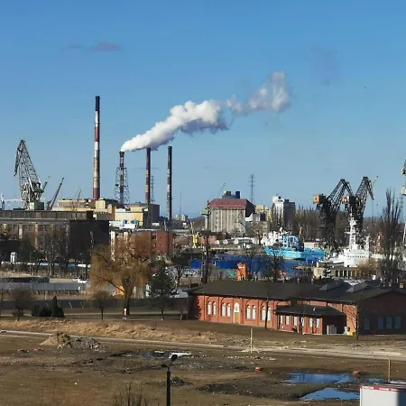 Walowa Shipyard 公寓